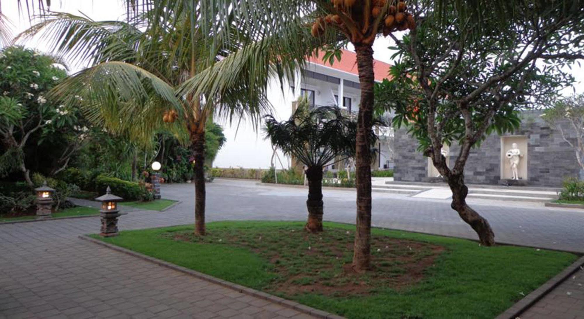 נוסא דואה D' Kubu Pratama Homestay מראה חיצוני תמונה
